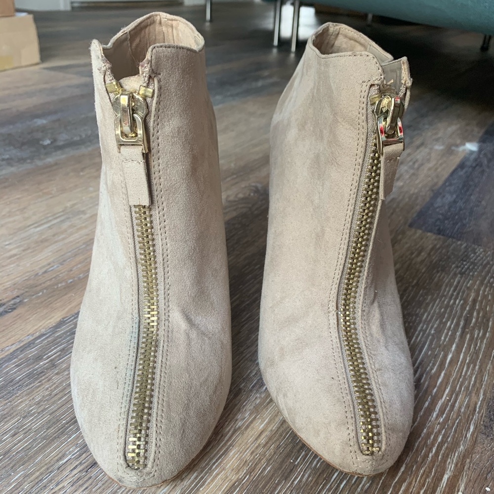 Zara suede zip up booties